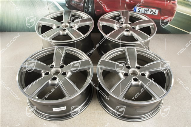 20" Komplet felg Cayenne Sport Classic Komfort, 9J x 20 ET50 + 10,5J x 20 ET64, platynowy srebrny