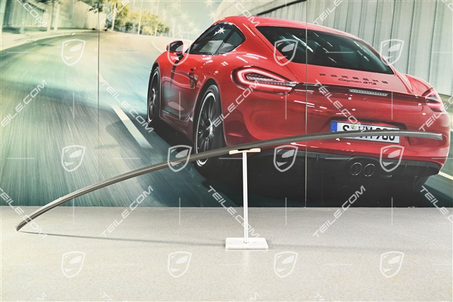 Spoiler lip for GT3 Touring rear lid