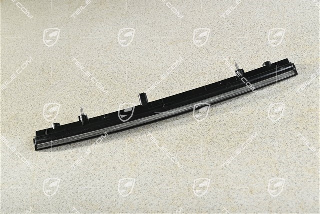 Additional brake light, Rear spoiler