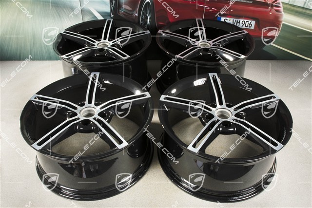 21" Wheel rim set Mission E Design, 9,5J x 21 ET60 + 11,5J x 21 ET66, black high gloss