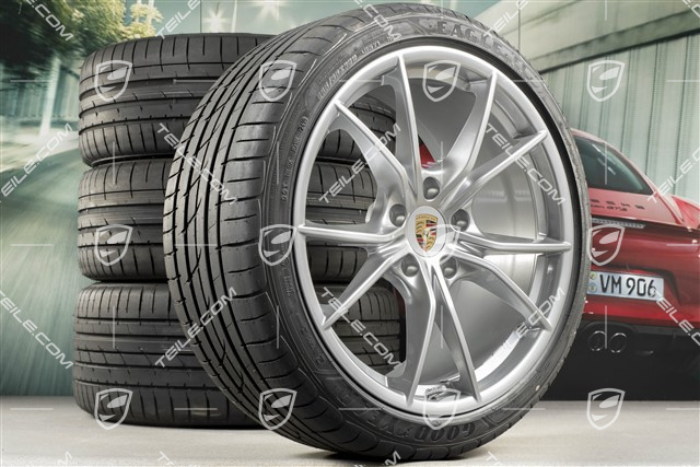 20" Carrera S Sommerräder Satz, Felgen 8J x 20 ET57 + 10J x 20 ET45, GoodYear Sommerreifen 235/35 ZR20 +265/35 ZR20, silbern, mit RDK-Sensoren