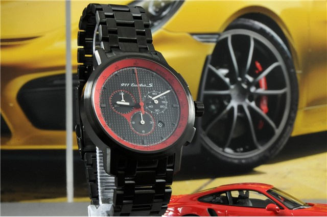 Chronograph 911 Turbo S Classic + Modellauto 1:43, Set – Limited Edition