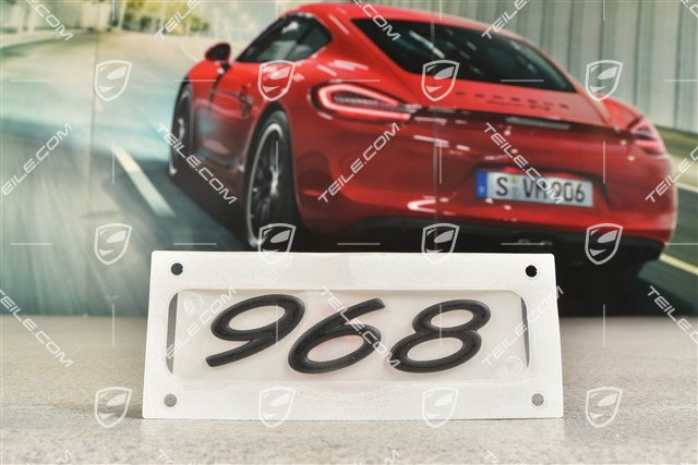"968" Schriftzug