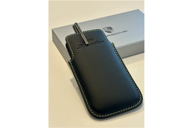 Multifunctional leather cover for the 918 Spyder