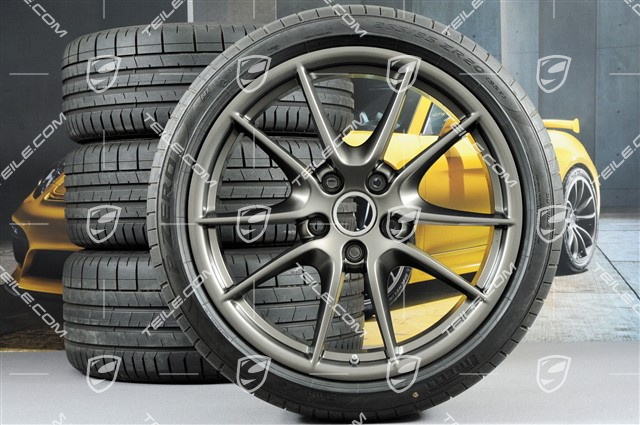 20" Komplet kół letnich Carrera S Platinum (półpołysk), 8J x 20 ET57 + 9,5J x 20 ET45 + NOWE opony letnie Pirelli 235/35 ZR20 + 265/35 ZR20, z czujnikami ciśnienia