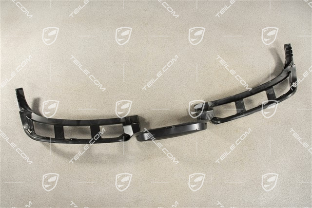Retaining frame