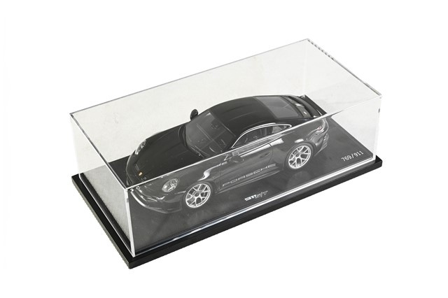 911 S/T 992, black, black, Limited Edition / 911 pieces, scale 1:18