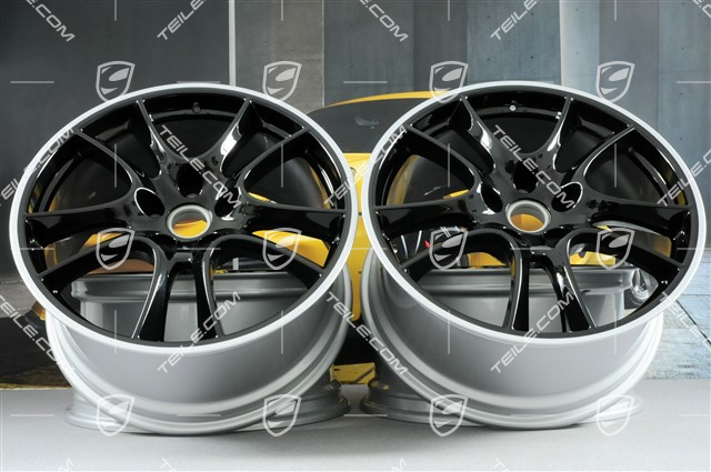 21" komplet felg Cayenne Sport / GTS, 10J x 21 ET50, gwiazda felgi czarna / rant srebrny