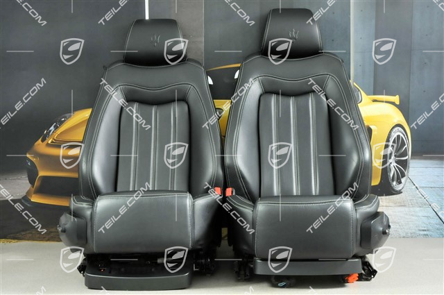 GranTurismo, Fotele, regulowane elektrycznie, skóra, Czarne, komplet (L+R)