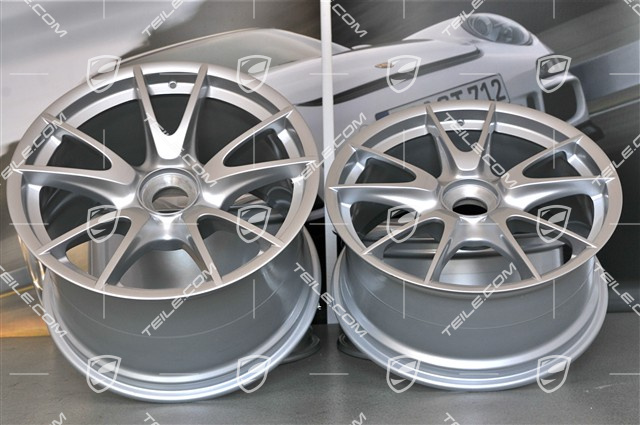 19" GT3 II RS 4.0 / GT2 RS Felgensatz, silbern, vorne 9J x 19 ET47 + hinten 12J x 19 ET48