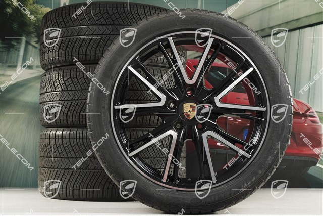 20" Winterräder Satz "Exclusive Design", Felgen 9,5 J x 20 ET71 + 10,5 J x 20 ET71 + NEUE Michelin Pilot Alpin 4 Winterreifen 275/40 R20 + 315/35 R20, schwarz hochglanz