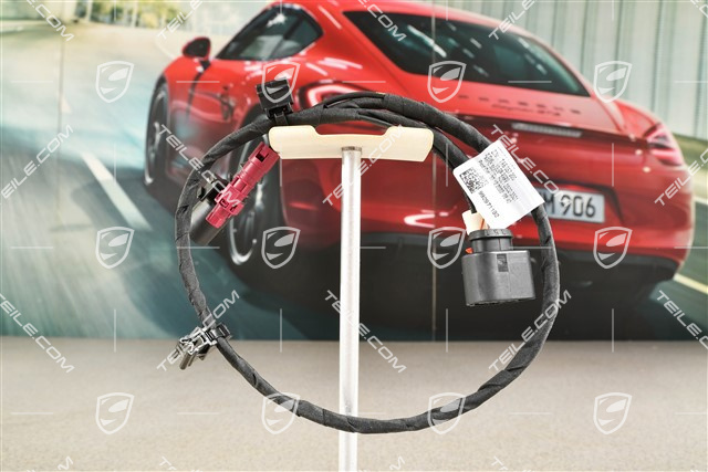 Wiring harness for reversing camera