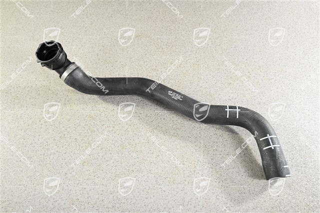 4,8L,  Wąż gumowy układu chłodzenia