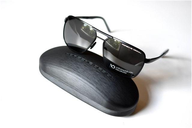 "60Y 911" okulary Porsche Design P'8966, edycja jubileuszowa 60 lat Porsche 911, edycja limitowana, czarno-popielate