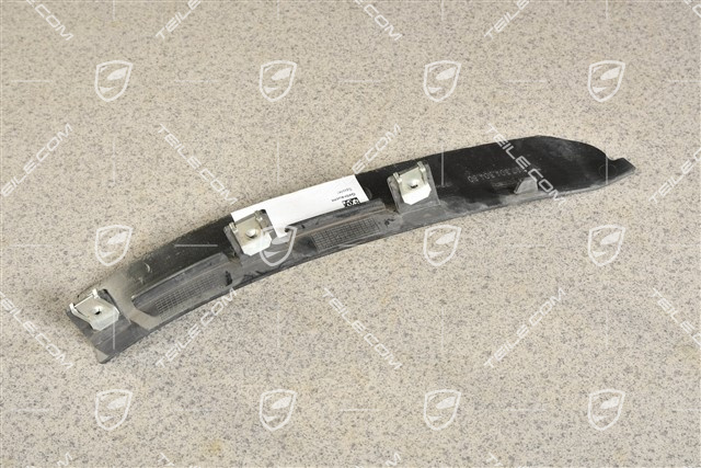 Rubber mounting for front wheel-well liner, GT2 GT2RS, R