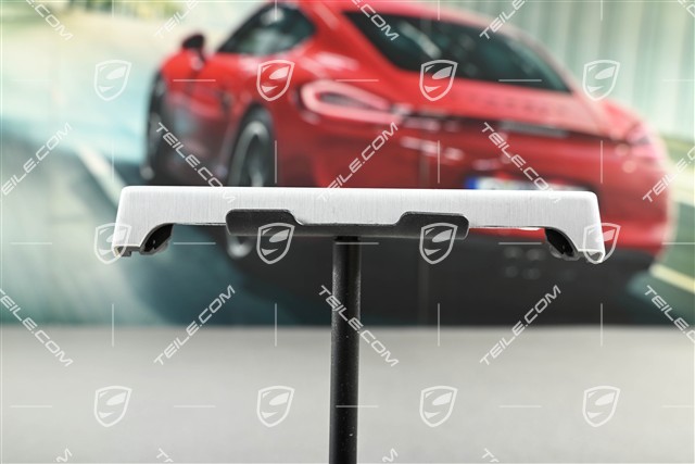 Blende, gebürstetes Aluminium