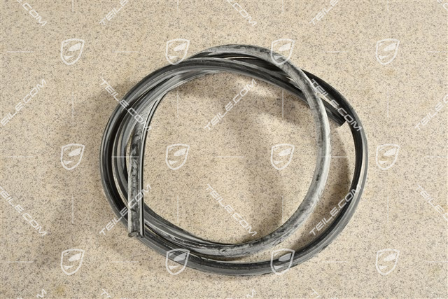 Running board / side step bar profile strip