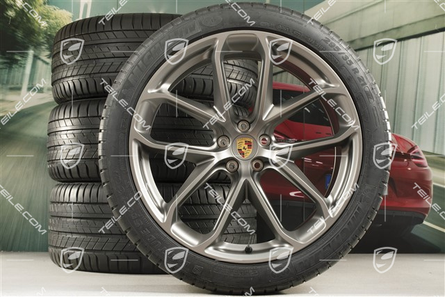 21" GT Design Sommerräder, Felgen 9,5J x 21 ET27 + 10J x 21 ET19 + Michelin Sommerreifen 265/40 R21 + 295/35 R21, platinum seidenmatt, mit RDK-Sensoren