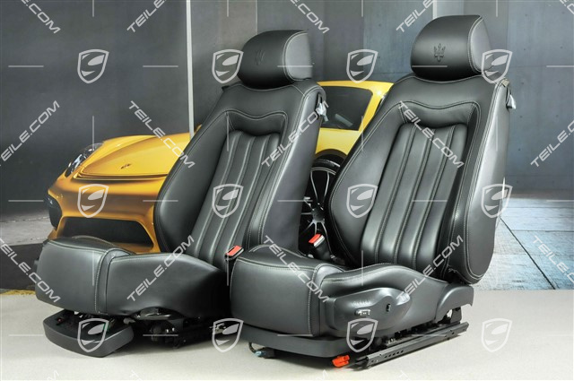 GranTurismo, Fotele, regulowane elektrycznie, skóra, Czarne, komplet (L+R)