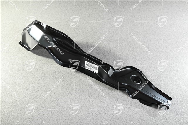 Podstawa zbiornika paliwa, L