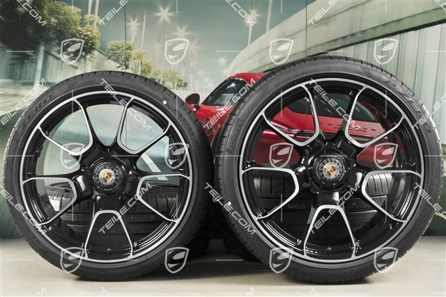20-inch + 21-inch Turbo S Exclusive Design summer wheel set, rims 9,5J x 20 ET44 + 12J x 21 ET70 + NEW Pirelli summer tyres 255/35 R20 + 315/30 R21, black high gloss