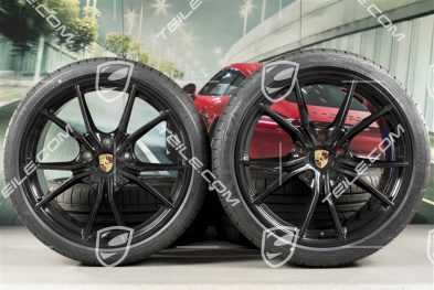 20" Carrera S IV Sommerräder Satz, Felgen 8J x 20 ET57 + 10J x 20 ET45 + NEUE GoodYear Sommerreifen 235/35 ZR20 +265/35 ZR20, schwarz hochglanz, mit RDK-Sensoren