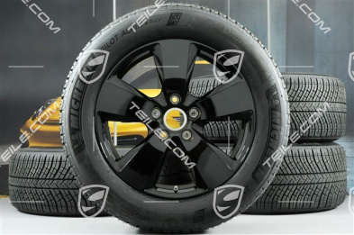 19-inch Cayenne winter wheel set, rims 8,5J x 19 ET47 + 9,5J x 19 ET54 + NEW Michelin winter tyres 255/55 R19 + 275/50 R19, with TPMS, black high gloss