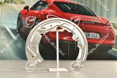 Rear axle disc brake protective plate, R