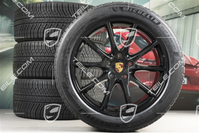 20" koła zimowe Cayenne Design, komplet, felgi 9J x 20 ET50 + 10,5J x 20 ET64 + opony zimowe  Michelin 275/45 R20 + 305/40 R20, z czujnikami ciśnienia, czarny wysoki połysk