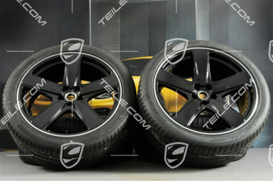 21-inch "Sport Classic" black (high gloss) summer wheels set, rims 9J x 21 ET26 + 10J x 21 ET19, Pirelli PZero summer tyres 265/40 R 21 + 295/35 R 21, with TPMS