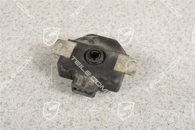 Throttle valve switch
