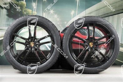 21-inch Cayenne Turbo Design summer wheel set, rims 9,5J x 21 ET46 + 11,0J x 21 ET58 + Bridgestone Dueler H/P Sport summer tyres 285/40 R21 + 315/35 R21, with TPMS, black high gloss