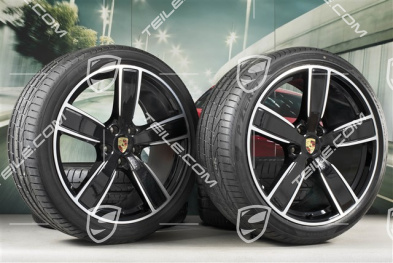 22" Koła letnie Sport Classic, komplet, felgi 10J x 22 ET48 + 11,5J x 22 ET61 + opony letnie Pirelli 285/35 ZR22 + 315/30 ZR22, czarny wysoki połysk, z czujnikami ciśnienia