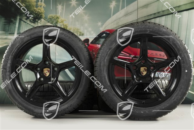 18" Boxster Winterräder Satz, Felgen 8J x 18 ET57 + 9,5J x 18 ET49 + NEUE Pirelli Sottozero II Winterreifen 235/45 R18 + 265/45 R18, schwarz hochglanz
