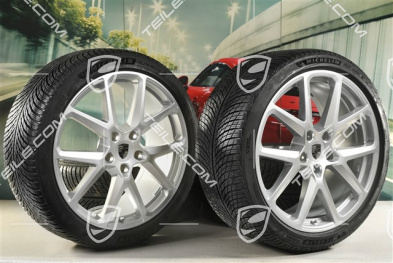 21" Panamera SportDesign Winterräder Satz, Felgen 9,5J x 21 ET71 + 10,5J x 21 ET71 + Michelin Pilot Alpin 5 Winterreifen 275/35 R21 + 315/30 R21, Silber Metallic