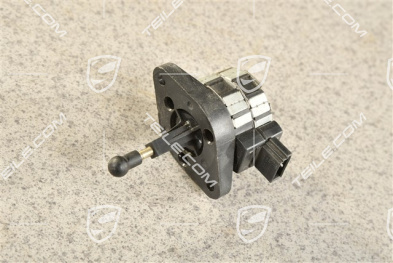 Electric adjusting motor headlight range / levelling system