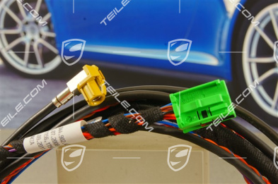 Gniazdo Multimedia, USB, zestaw uniwersalny, tylko w połączeniu z PCM3.1