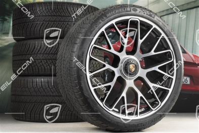 20" Turbo S Zentralverschluss Winterräder Satz für Turbo S / GTS, Felgen 8,5J x 20 ET51 + 11J x 20 ET59 + NEUE Michelin Pilot Alpin PA4 N1 Winterreifen 245/35 R20+295/30 R20, RDK-Sensoren