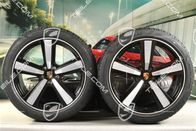 22" Koła letnie, komplet, Cayenne Coupé Exclusive Design Sport, felgi 10J x 22 ET48 +11,5J x 22 ET52 + NOWE opony letnie Pirelli 285/40 R22 + 315/35 R22, czarny wysoki połysk