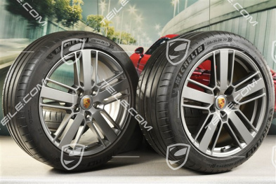 20" Panamera Design 2 Sommerräder, Felgen 9,5J x 20 ET71 + 11,5J x 20 ET68 + Michelin Sommerreifen 275/40 ZR20 + 315/35 ZR20, mit RDK-Sensoren, Platinum Seidenmatt