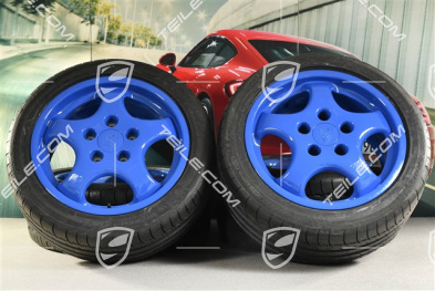 17-inch CUP I wheel set, 7J x 17 ET55 + 9J x 17 ET55 + Michelin summer tyres 225/45 ZR17 + 255/40 ZR17, Maritime Blue 38B