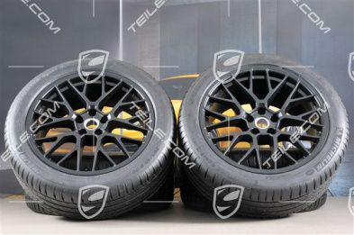 20-inch "RS Spyder Design" in black, summer wheels set, rims 9J x 20 ET26 + 10J x 20 ET19 + Michelin summer tyres 265/45 R 20 + 295/40 R 20, with TPMS