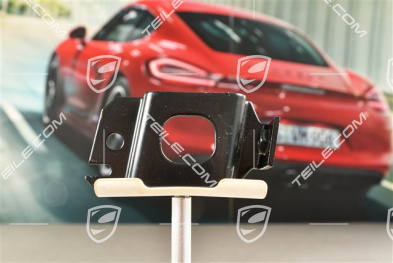 Spyder, Adapter plate for spoiler mount, R