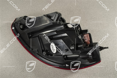 Tylna lampa, GT4/Spyder, L