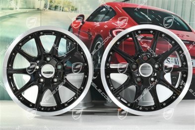18" Felgensatz GT3 SportDesign, 7,5J x 18 ET50 + 10J x 18 ET65, schwarz