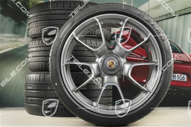20"+21" koła letnie, komplet Turbo S Exclusive Design, felgi 9,5J x 20 ET44 + 12J x 21 ET70 + NOWE opony letnie Pirelli 255/35 R20 + 315/30 R21, platynowy srebrny