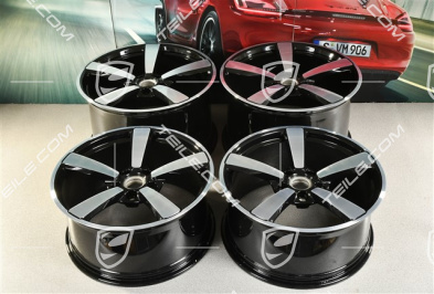 20+21" Felgensatz Turbo Exclusive Design, Felgen: vorne 9,5J x 20 ET44 + hinten 12J x 21 ET70, Schwarz Hochglanz