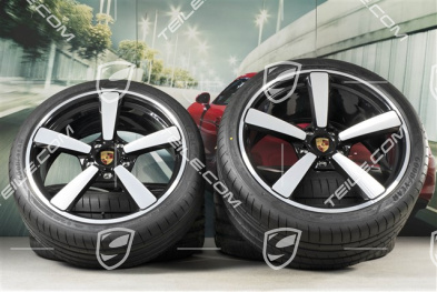 20"+21" koła letnie, komplet Exclusive Design, felgi 8,5J x 20 ET50 + 11,5J x 21 ET67 + opony letnie Goodyear 245/35 R20 + 305/30 R21, z czujnikami ciśnienia, czarny wysoki połysk