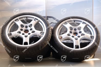 19-inch Carrera S winter wheels, C2 / C2S, wheel rims 8J x 19 ET57 + 11J x 19 ET67 + NEW Pirelli Sottozero winter tyres 235/35 R19 + 295/30 R19, with TPMS
