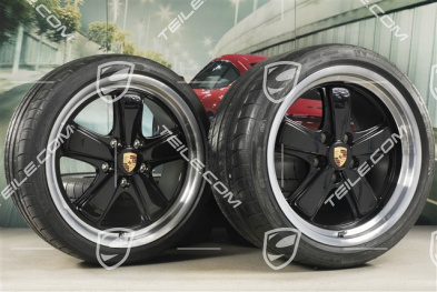 19" Sommerräder Satz "911 Sport Classic", Felgen 8,5J x 19 ET55 + 11,5J x 19 ET50, Michelin Sommerreifen 235/35 ZR19 + 305/30 ZR19, mit RDK-Sensoren